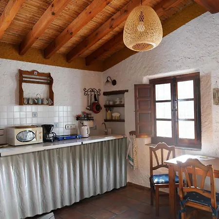 Cortijo Lagar De Luisa Country house