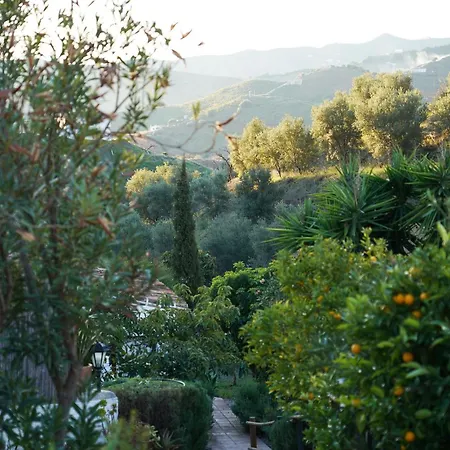 Cortijo Lagar De Luisa Country house