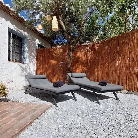 Cortijo Lagar De Luisa Country house